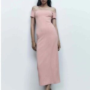 NWT Zara Light Pink Topstitched Off the Shoulder Bodycon Midi Dress. Size XS